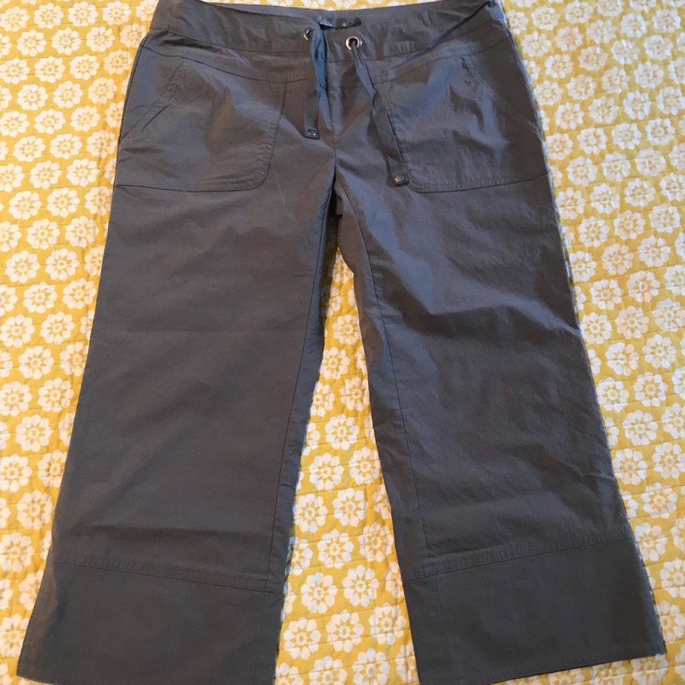 Prana capri drawstring pants. Like new.